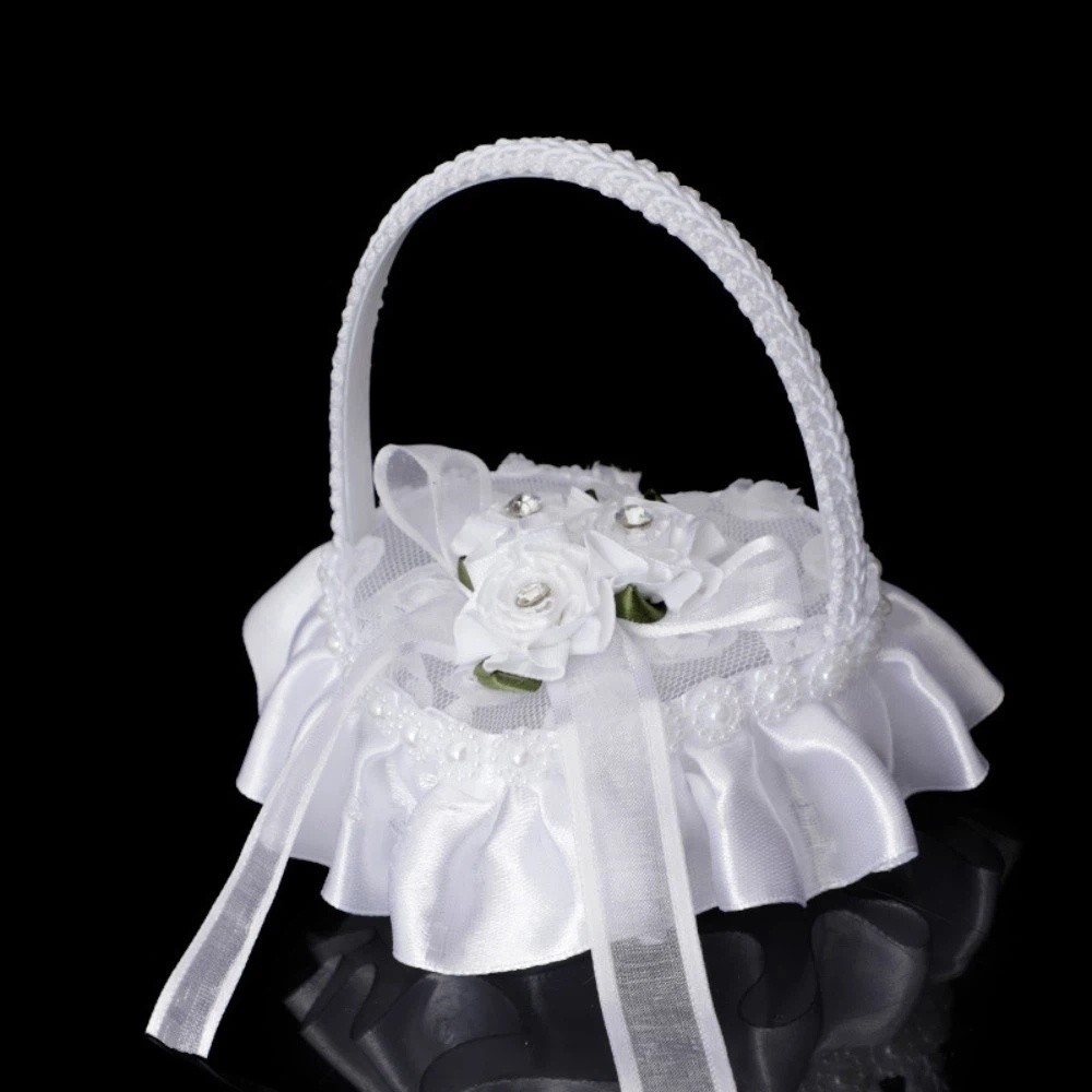 Ring Bearer Pillow - 白いレースのハート型リングボックス、蝶結びサテン素材のリングピローケース、ミニハンドル付きウェディングリングピロー