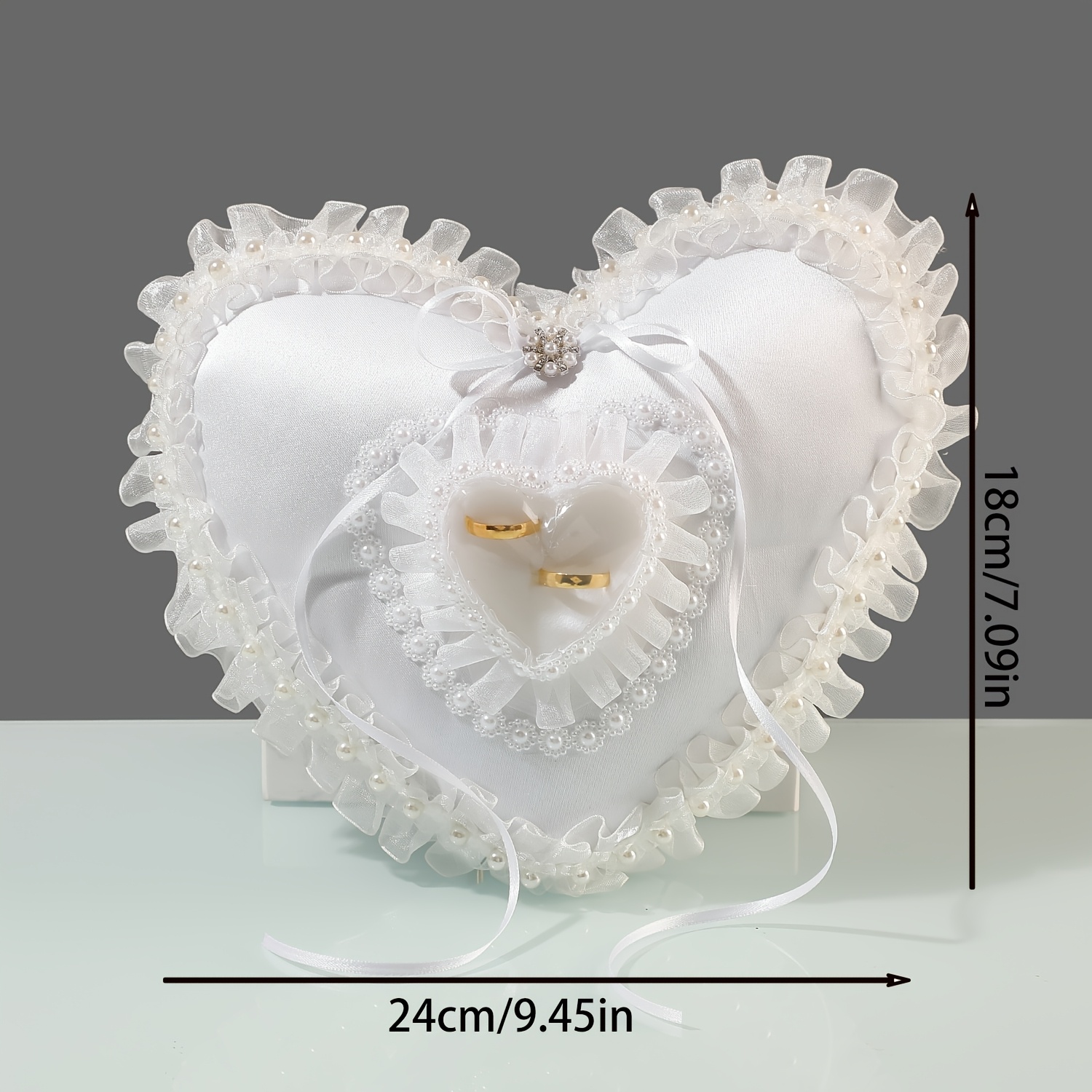 ホワイトハート型結婚指輪枕ロマンチックなレースパールサテンリ - Ring Bearer Pillow のレビューと価格