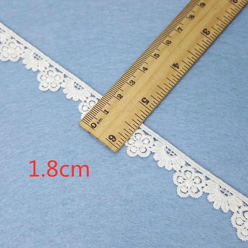 美しいレースの刺繡リボン,10ヤード,日曜大工のアクセサリー - Wedding Water Supply のレビューと価格